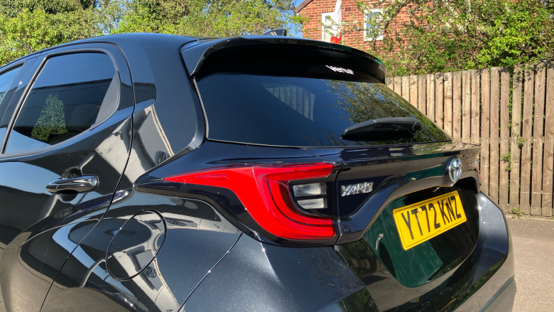 Toyota Yaris 1.5 Hybrid Design 5dr CVT [Nav] Hybrid Hatchback